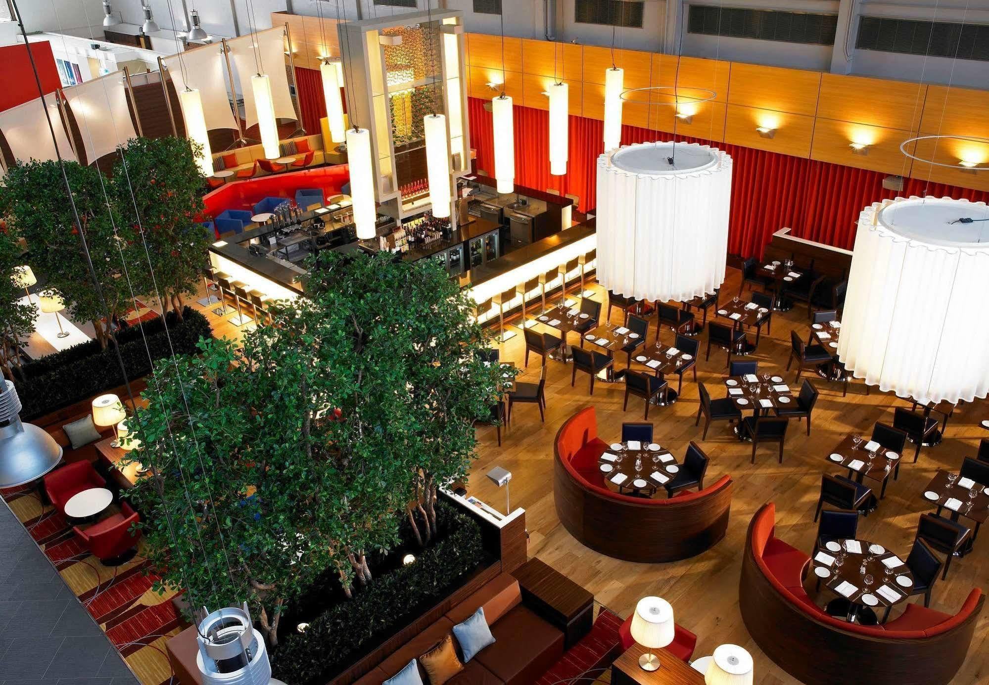 Portsmouth Marriott Hotel Buitenkant foto